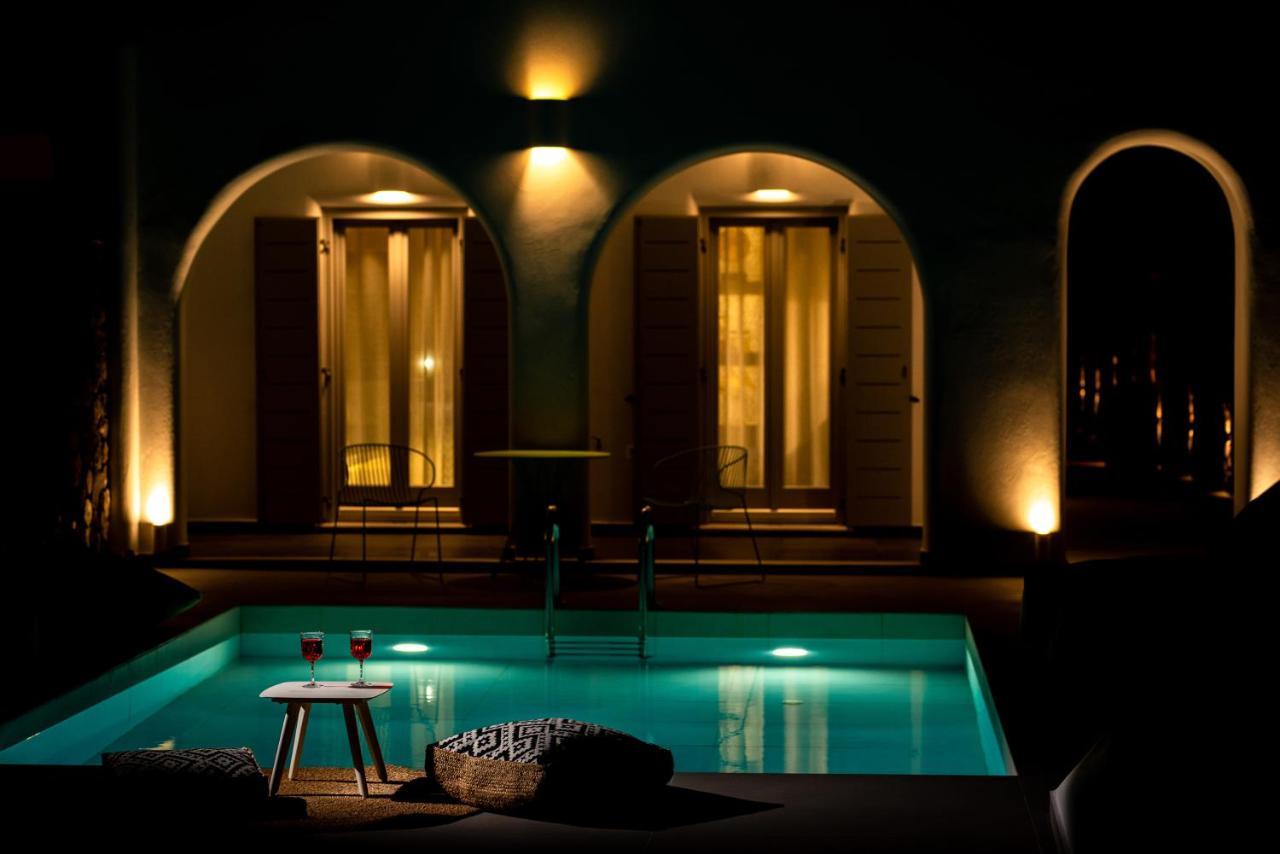Modern Dome Homes Of Santorini Perissa  Exterior photo